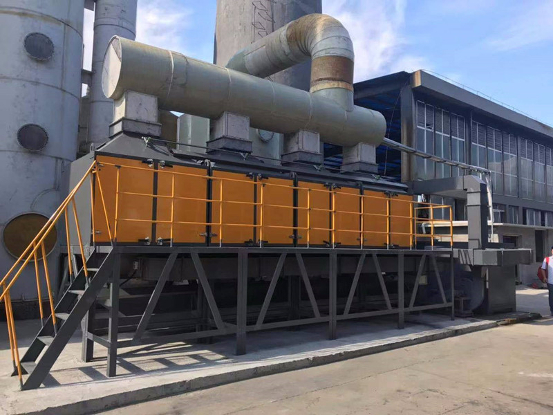 廢氣處理設(shè)備中的活性炭多久更換一次？