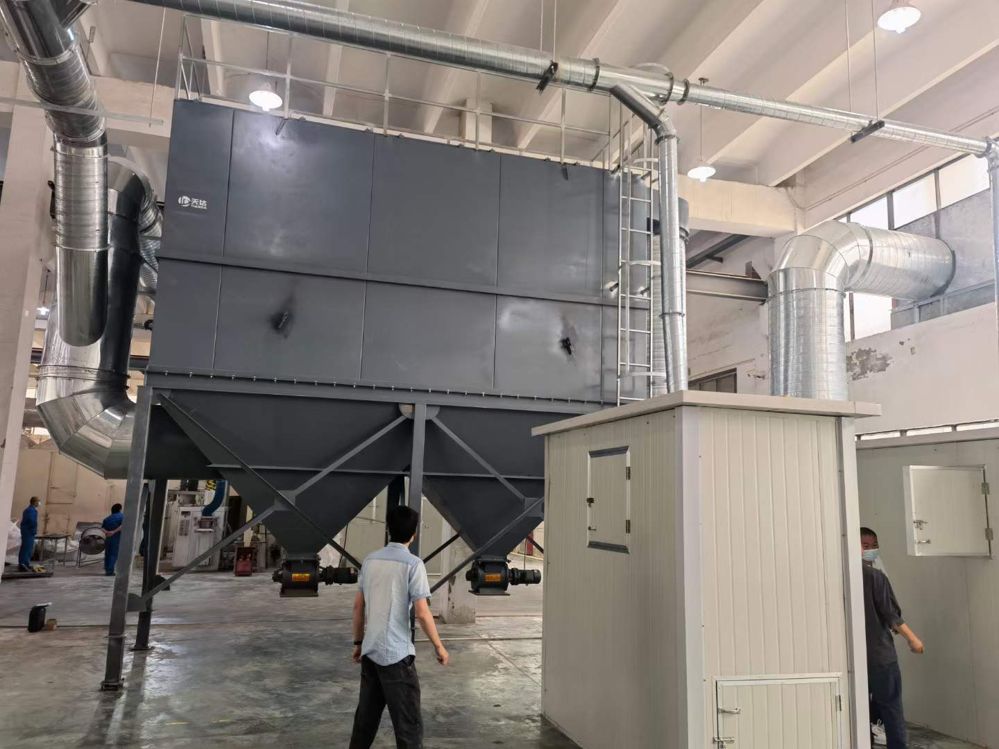 天達環(huán)保除塵設備 天達環(huán)保除塵設備